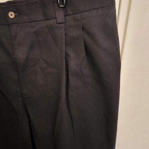 Big and Tall Men's Casual Docker Style Pleated Pants Black Cotton 50 x 32 - Picture 5 of 6